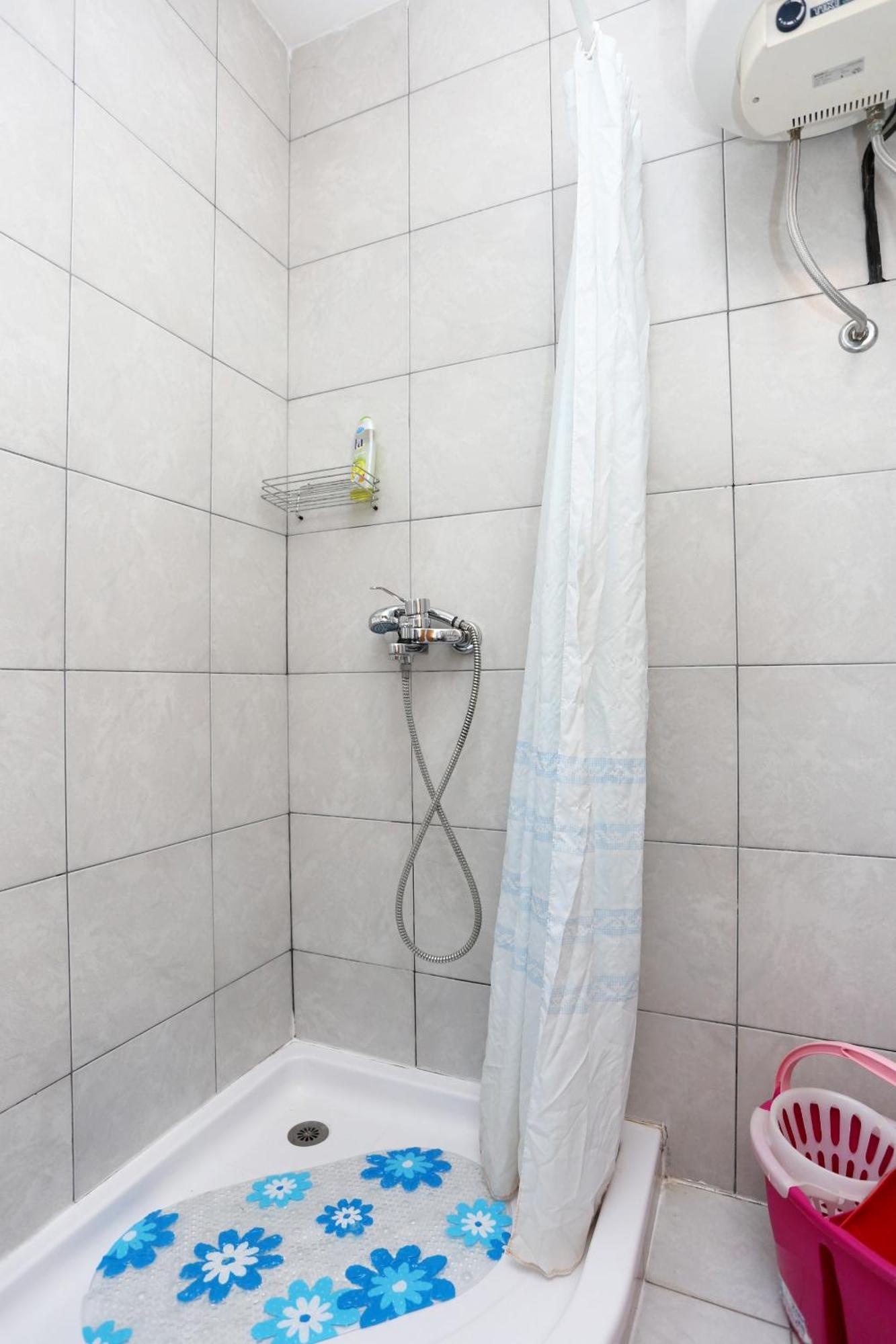 Apartments By The Sea Marusici, Omis - 1024 Мимице Стая снимка