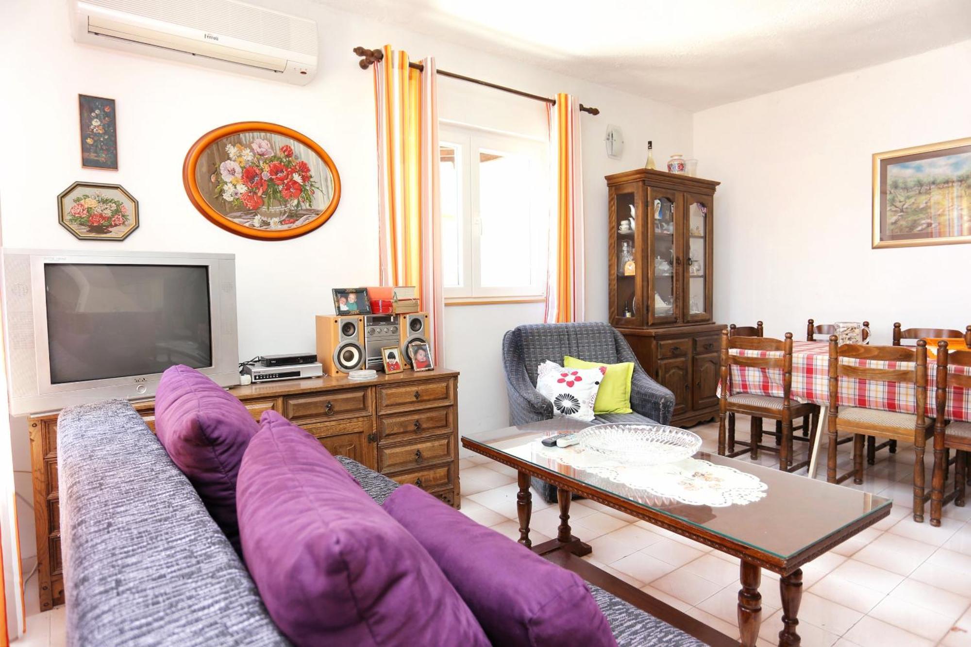 Apartments By The Sea Marusici, Omis - 1024 Мимице Стая снимка